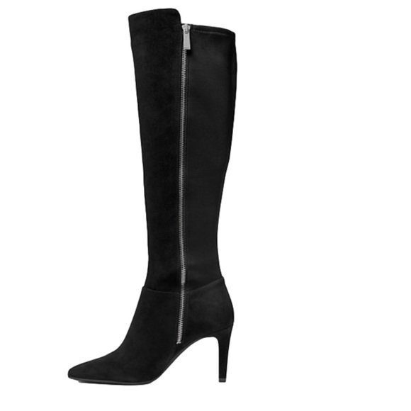 New MICHAEL KORS
Dorothy Flex Stretch Suede Black Boot Size 5 - Picture 2 of 16